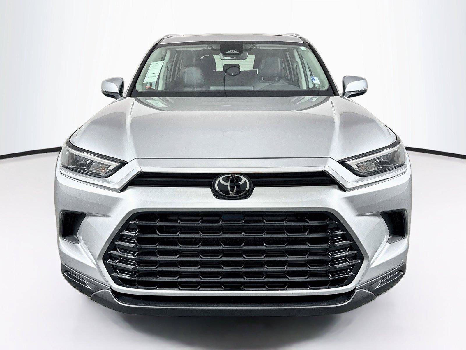 Certified 2026 Toyota Grand Highlander FWD image 9