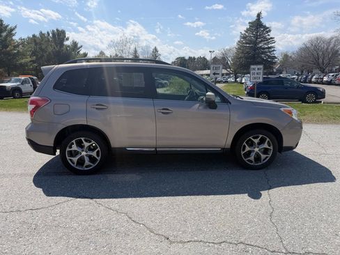 Used 2016 Subaru Forester 2.5i Touring w/ Popular Package #2 AWD/4WD image 6