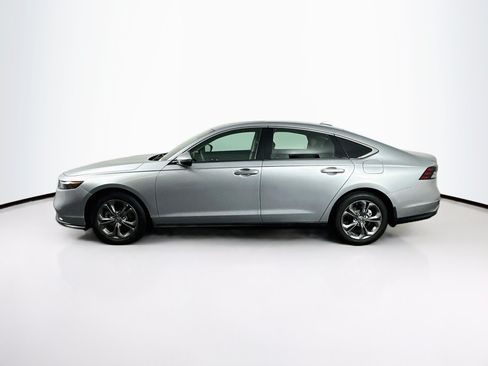 Used 2024 Honda Accord EX image 4