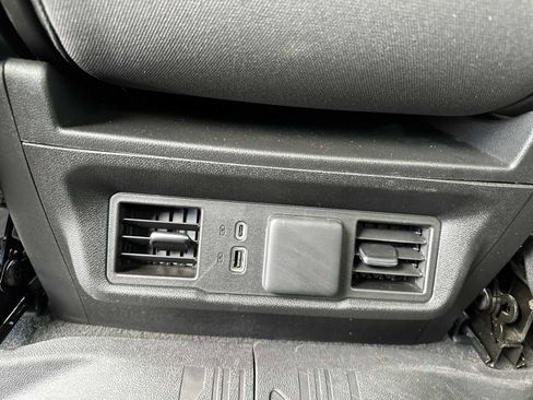 Used 2024 GMC Sierra 1500 Elevation image 27