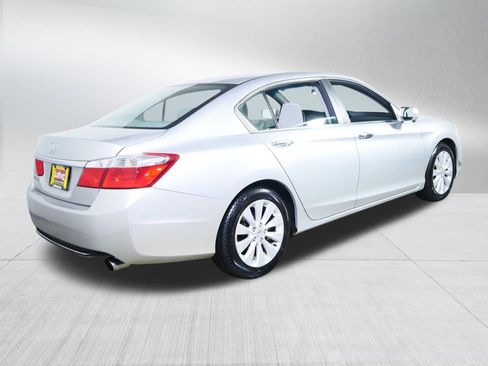 Used 2013 Honda Accord EX image 7