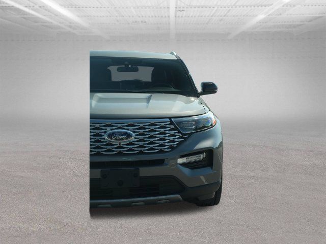 Used 2023 Ford Explorer Platinum w/ Technology Package AWD/4WD image 44