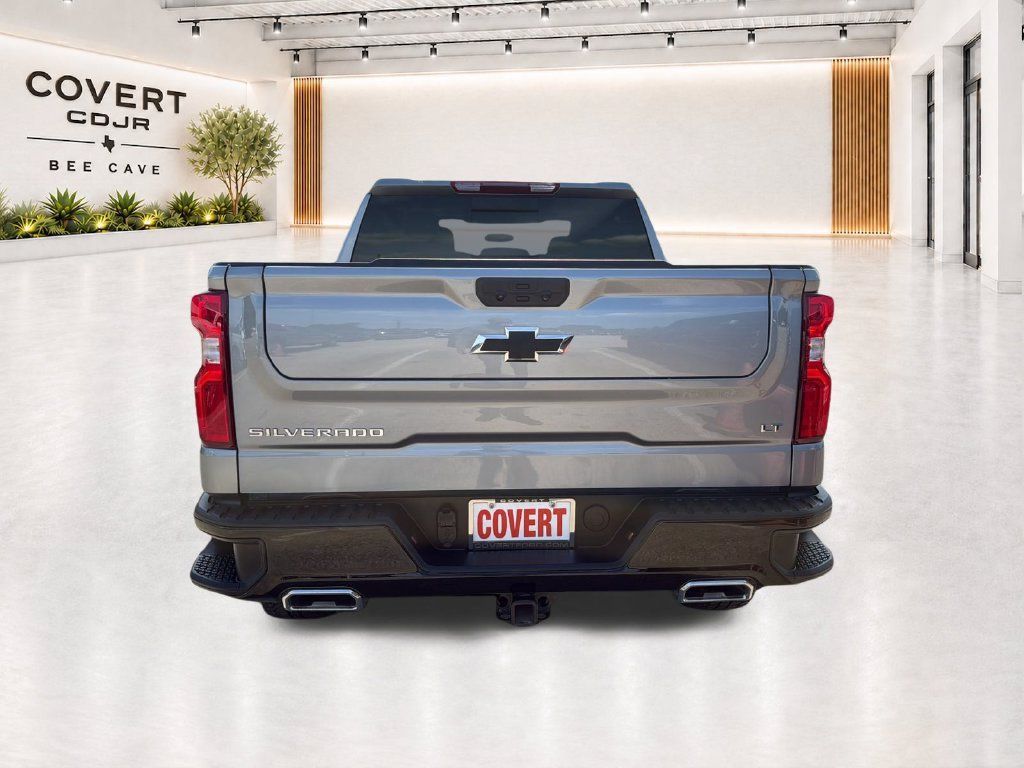 Used 2026 Chevrolet Silverado 1500 LT Trail Boss w/ Convenience Package II AWD/4WD image 5