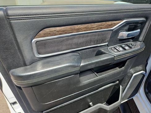 Used 2021 RAM 2500 Laramie AWD/4WD image 10