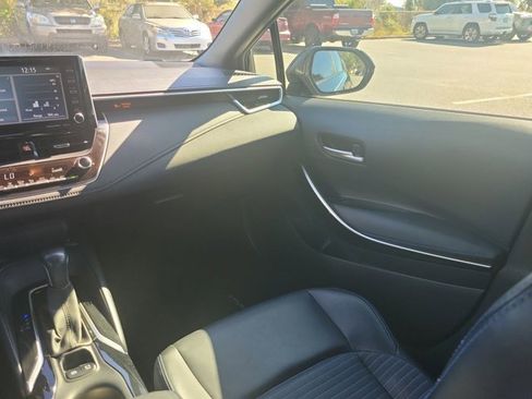 Used 2020 Toyota Corolla XSE image 23