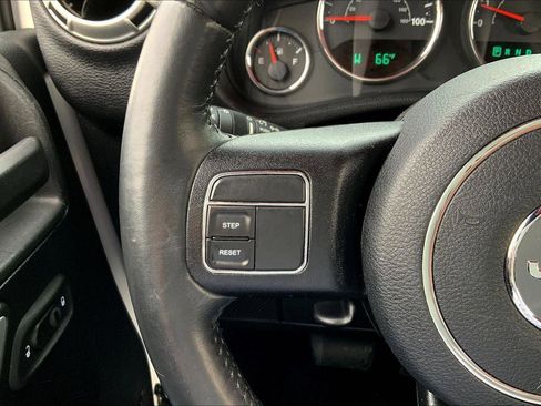 Used 2016 Jeep Wrangler Unlimited Sahara w/ Dual Top Group image 15