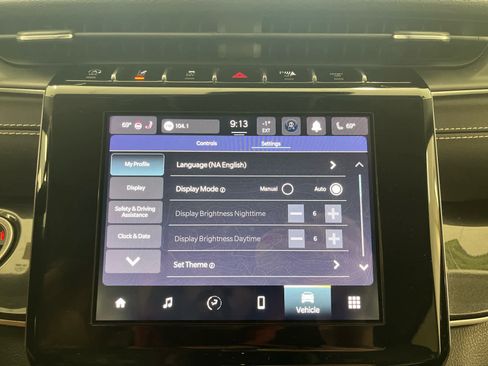 Used 2022 Jeep Grand Cherokee L Laredo w/ Luxury Tech Group I image 34