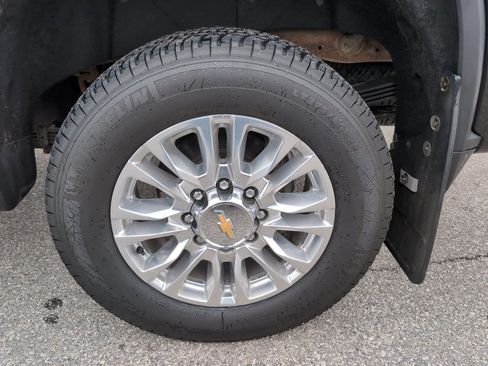 Used 2023 Chevrolet Silverado 2500 High Country image 24