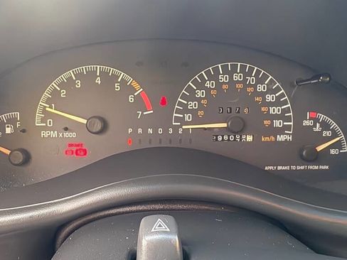 Used 2002 Pontiac Grand Prix GTP image 13
