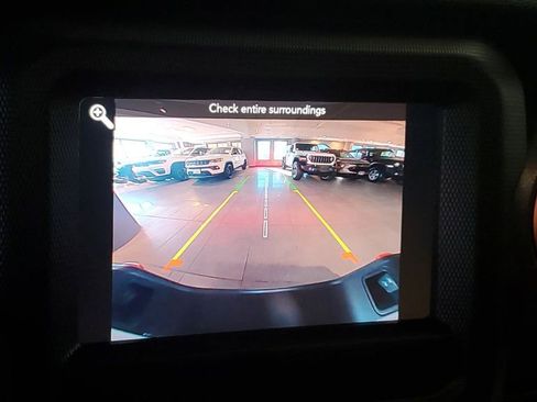 Used 2021 Jeep Gladiator Mojave w/ Trailer Tow Package image 24