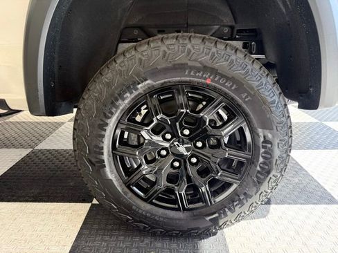New 2026 Chevrolet Colorado Trail Boss AWD/4WD image 10