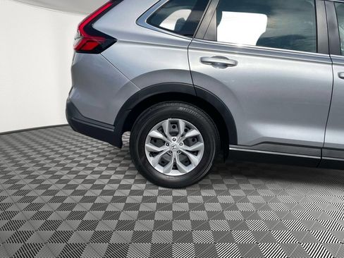 Used 2023 Honda CR-V LX image 7