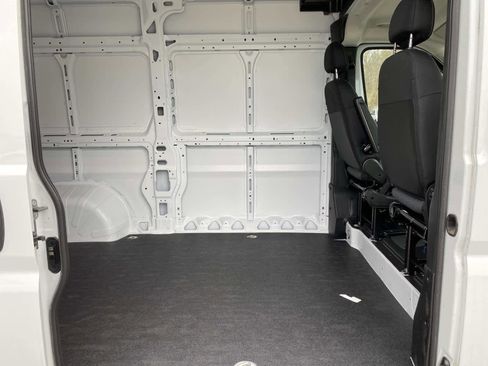New 2026 RAM ProMaster 1500 w/ Convenience Group image 6