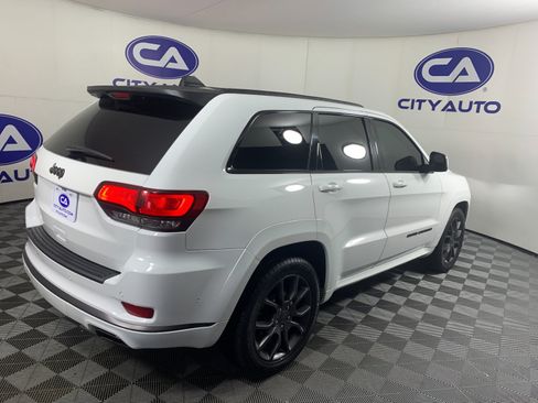 Used 2020 Jeep Grand Cherokee High Altitude RWD image 3