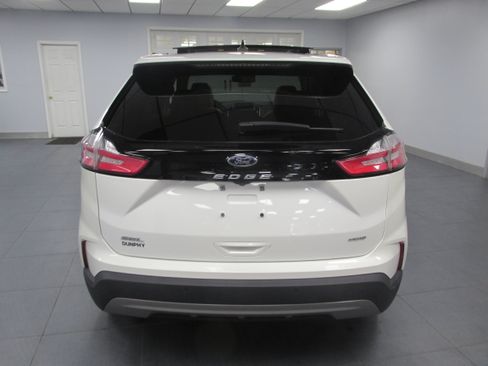 Certified 2023 Ford Edge SEL w/ Convenience Package AWD/4WD image 6