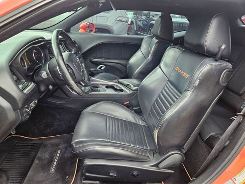 Used 2016 Dodge Challenger R/T Plus RWD image 12