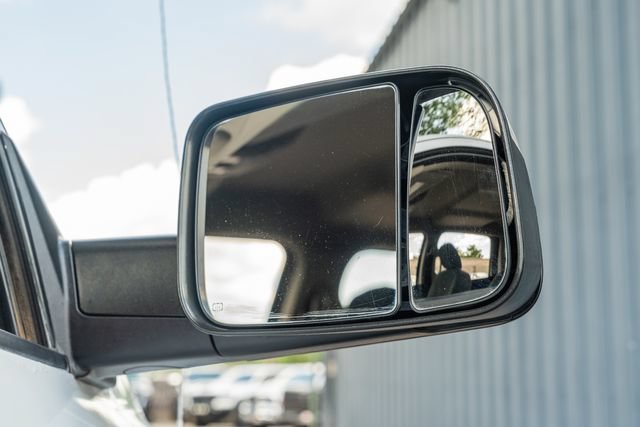 Used 2018 RAM 2500 Tradesman w/ Chrome Appearance Group AWD/4WD image 13