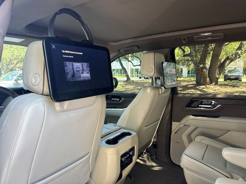 New 2026 GMC Yukon XL Denali w/ Denali Reserve Package AWD/4WD image 22