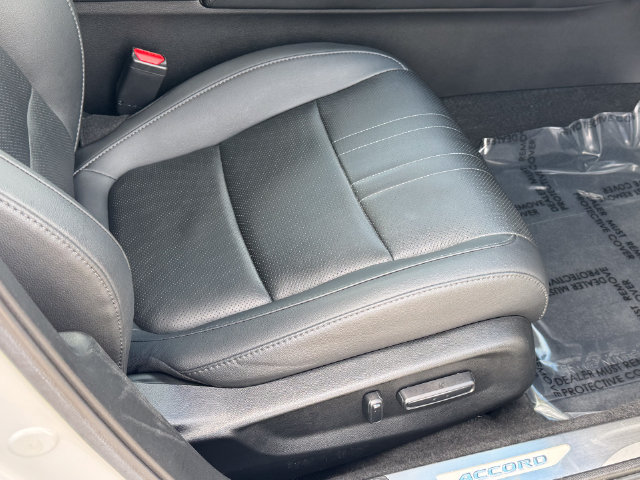 Certified 2021 Honda Accord Touring image 11