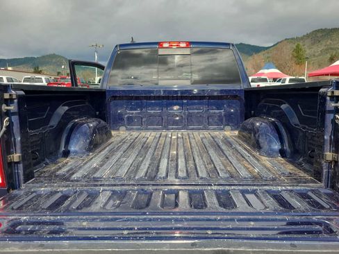 Used 2017 RAM 1500 Big Horn image 27