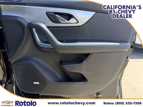Used 2019 Chevrolet Blazer LT w/ Sound & Technology Package FWD image 9