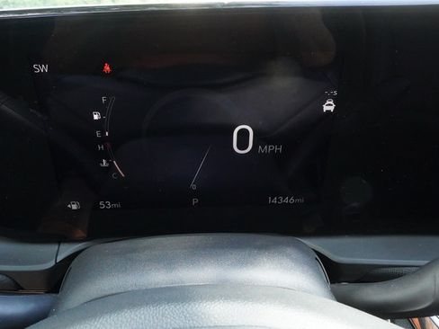 Used 2025 Buick Envista Sport Touring w/ Convenience I Package FWD image 12