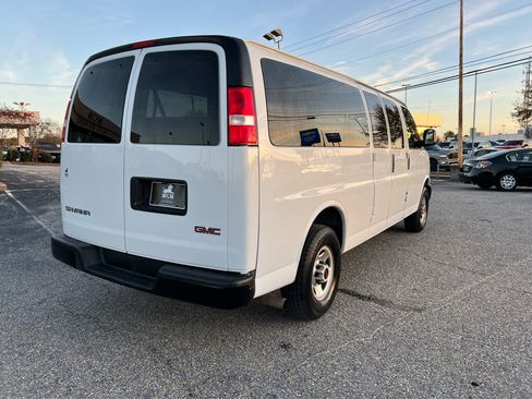 Used 2023 GMC Savana 3500 LS image 21