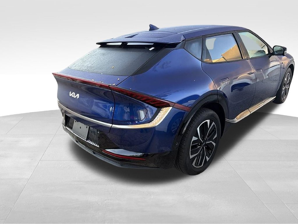 Used 2023 Kia EV6 Wind w/ Wind Technology Package AWD/4WD image 4