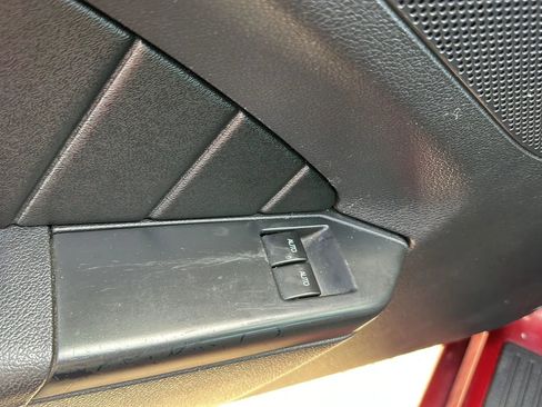 Used 2014 Ford Mustang Coupe image 16