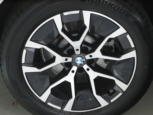 Used 2026 BMW X3 xDrive30i w/ Premium Package AWD/4WD image 13
