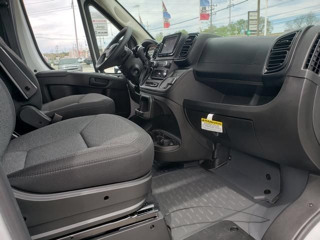 Used 2025 RAM ProMaster 1500 w/ Convenience Group FWD image 14