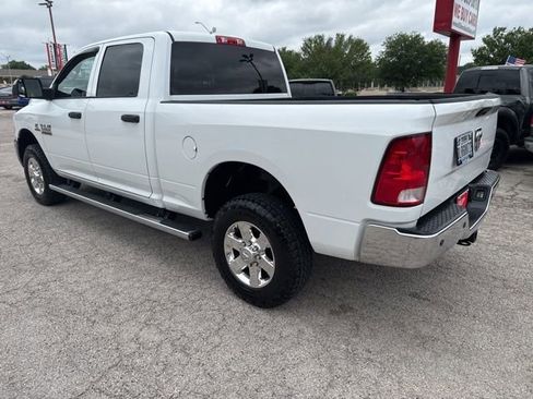 Used 2018 RAM 3500 Tradesman w/ Chrome Appearance Group AWD/4WD image 22
