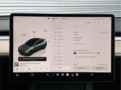 Used 2025 Tesla Model Y Long Range AWD/4WD image 25