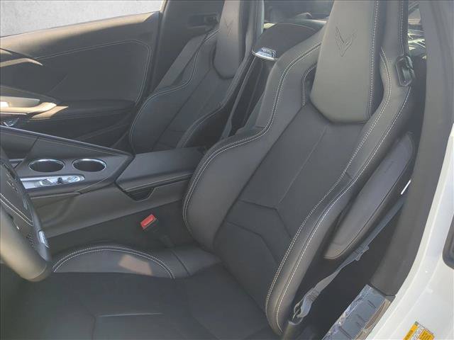 Used 2026 Chevrolet Corvette Z06 RWD image 16