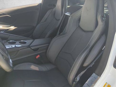 Used 2026 Chevrolet Corvette Z06 RWD image 16