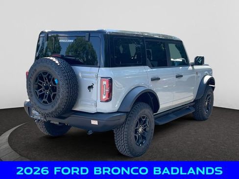 New 2026 Ford Bronco Badlands w/ Black Appearance Package AWD/4WD image 6