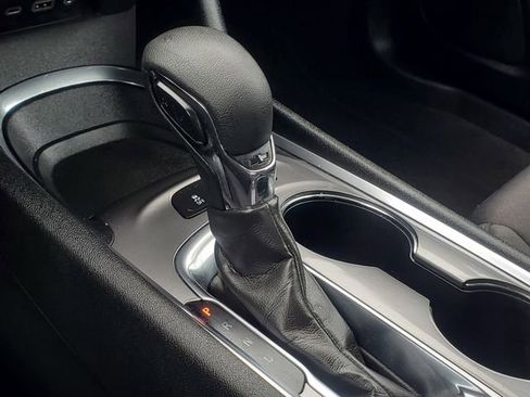 Used 2024 Chevrolet Malibu LT image 28