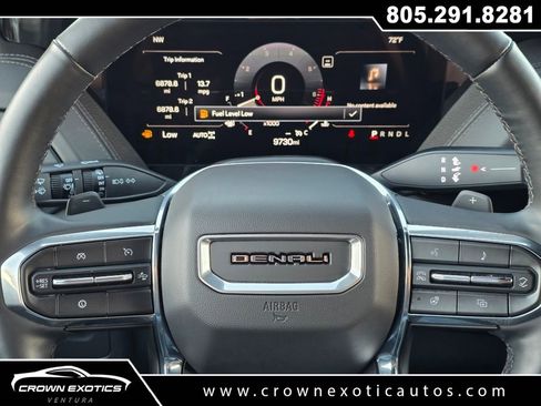 Used 2025 GMC Yukon XL Denali image 41