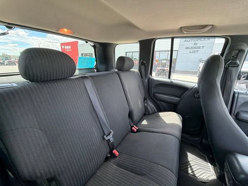 Used 2004 Jeep Liberty Sport w/ PWR Convenience Group AWD/4WD image 11