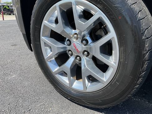 Used 2016 GMC Yukon SLT w/ Open Road Package image 20