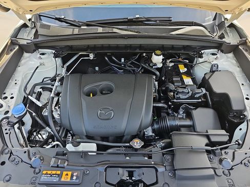 New 2026 MAZDA CX-5 Preferred AWD/4WD image 32