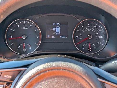 Used 2022 Kia Sportage LX image 21