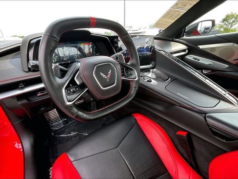 Used 2023 Chevrolet Corvette Stingray Premium Conv w/ Z51 Performance Package RWD image 10