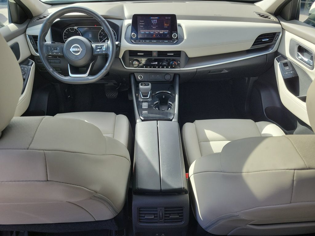 Used 2023 Nissan Rogue SV w/ SV Premium B Package FWD image 18