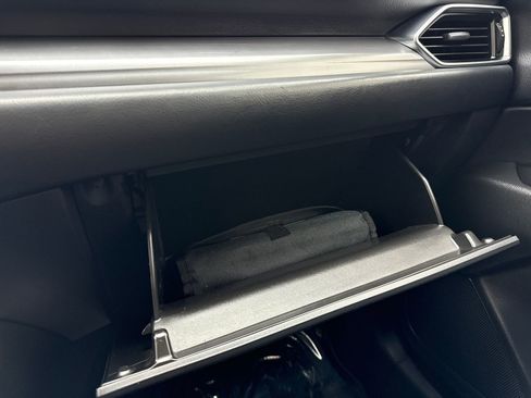 Used 2021 MAZDA CX-5 Touring FWD image 32