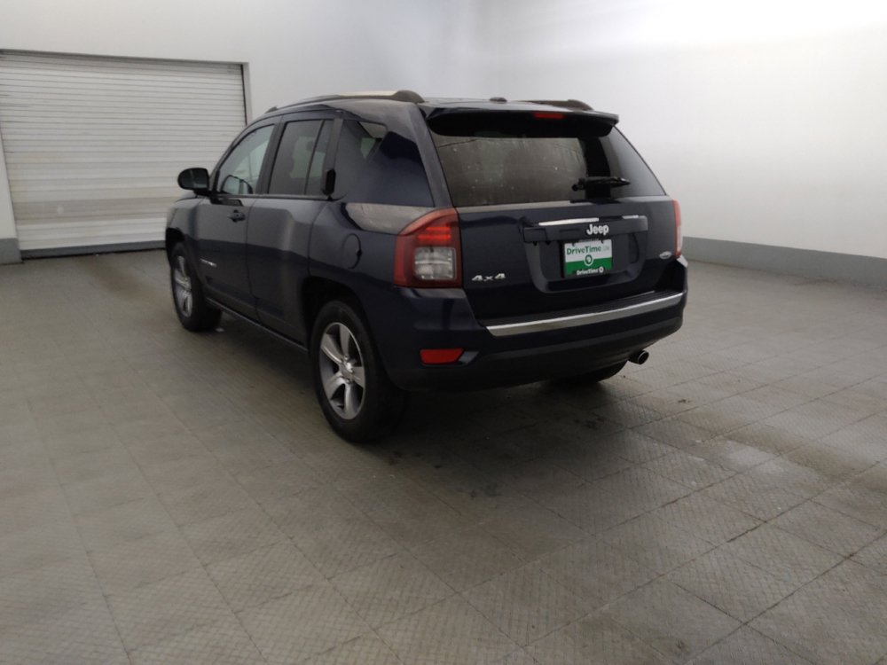 Used 2017 Jeep Compass High Altitude AWD/4WD image 5