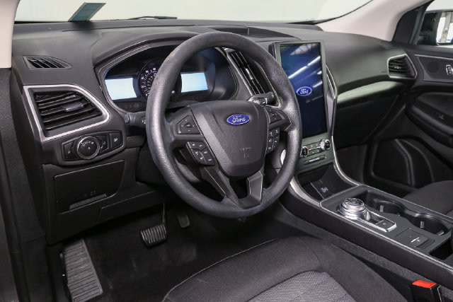 Used 2023 Ford Edge SE w/ Black Appearance Package AWD/4WD image 18