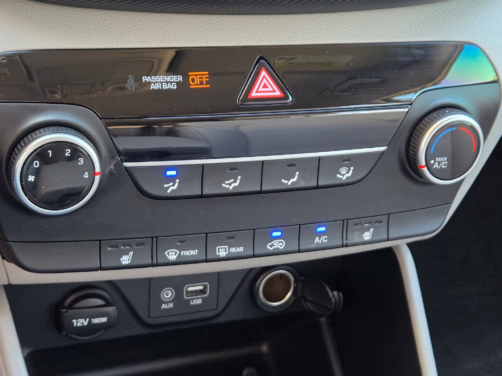 Used 2020 Hyundai Tucson Value FWD image 17