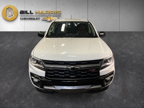 Used 2022 Chevrolet Colorado Z71 AWD/4WD image 8