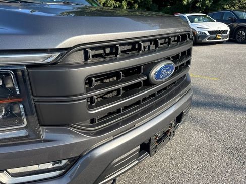 Used 2021 Ford F150 Lariat w/ Equipment Group 502A High AWD/4WD image 8
